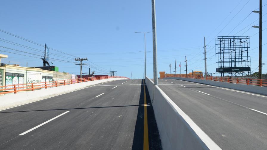 Abren hoy al tránsito el elevado de la avenida Charles de Gaulle