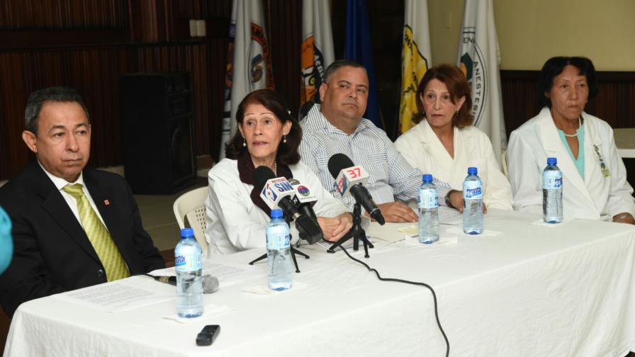 Para enfrentar sobrepoblación, en el Moscoso Puello habilitan emergencia 