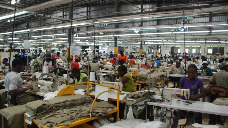 Sector zona franca reacciona al discurso de rendición de cuentas del presidente