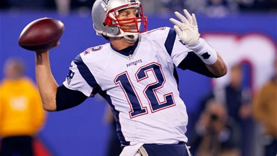 Tom Brady acuerda extensión contractual por 2 años 