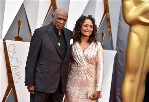 Louis Gossett Jr. y  Shirley Neal 