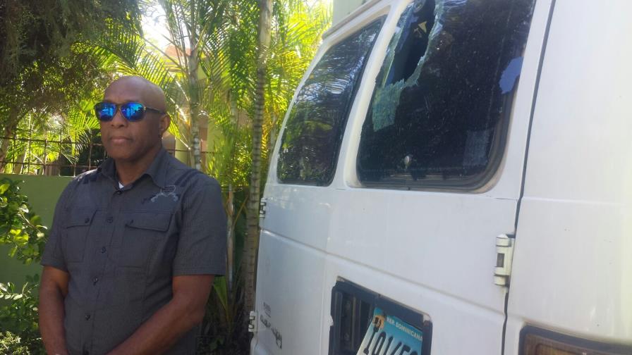 Merenguero denuncia agresión