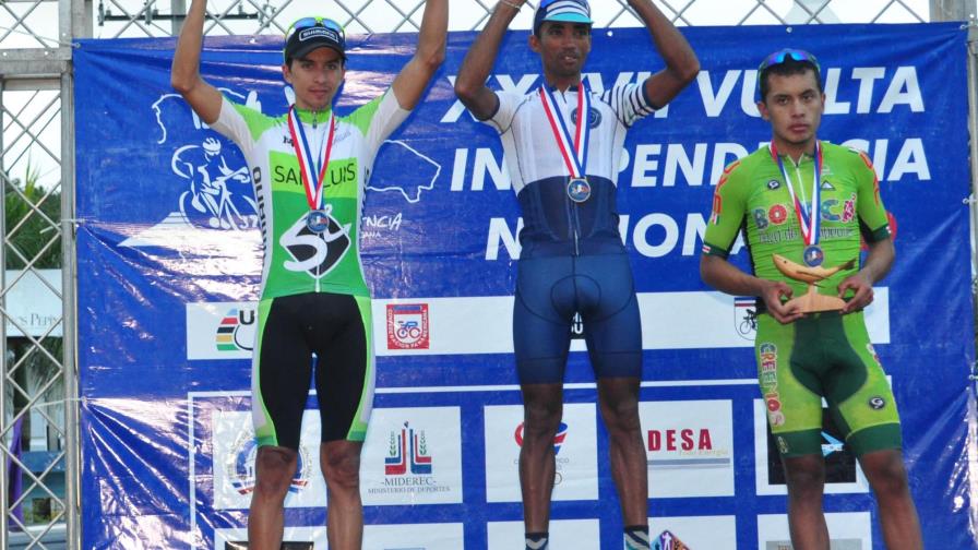 Sánchez, imbatible por 364 kilómetros en Tour