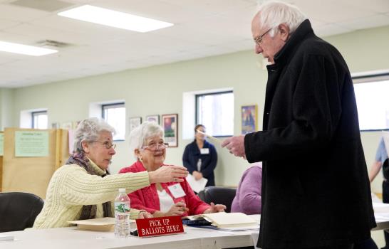 Supermartes: Clinton, Trump buscan distanciarse de rivales 