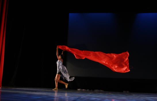 BalleTeatro Dominicano celebra premio con gran espectáculo 