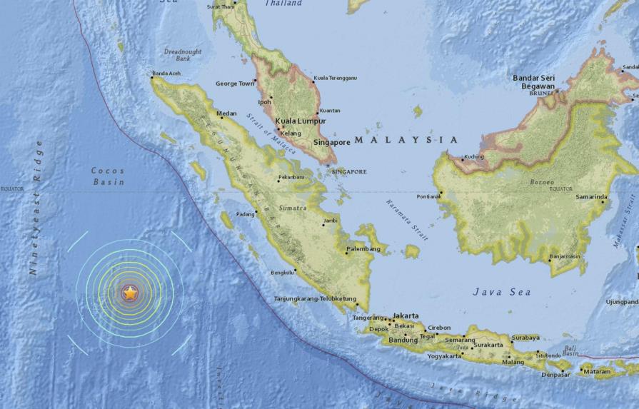 Terremoto de 7,9 grados sacude a Indonesia y se siente en Singapur
