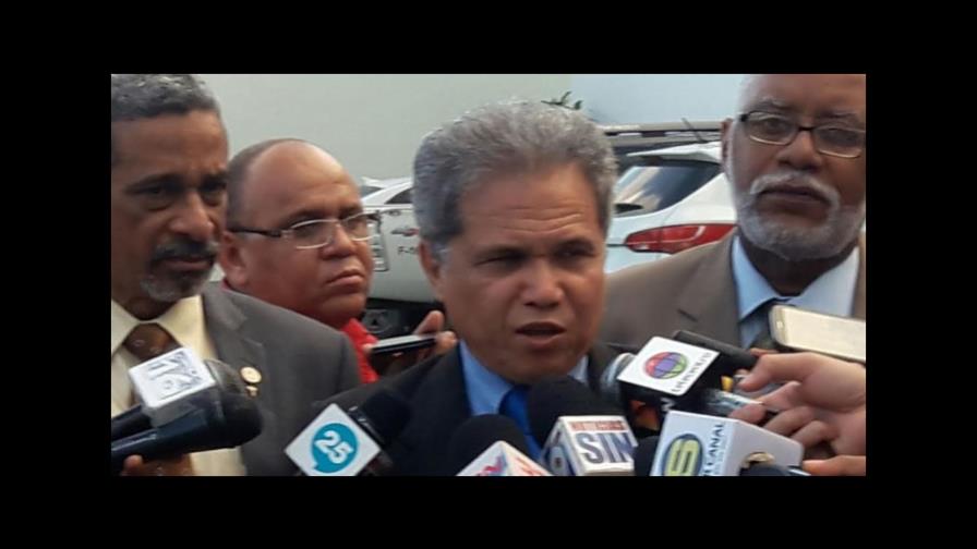 Médicos reiteran que marcharán mañana hacia el Palacio Nacional