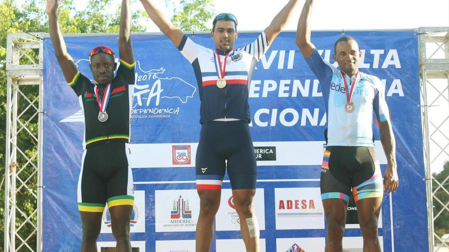 Norlandys Taveras se adueña de la quinta etapa con un “sprint” sobre la meta