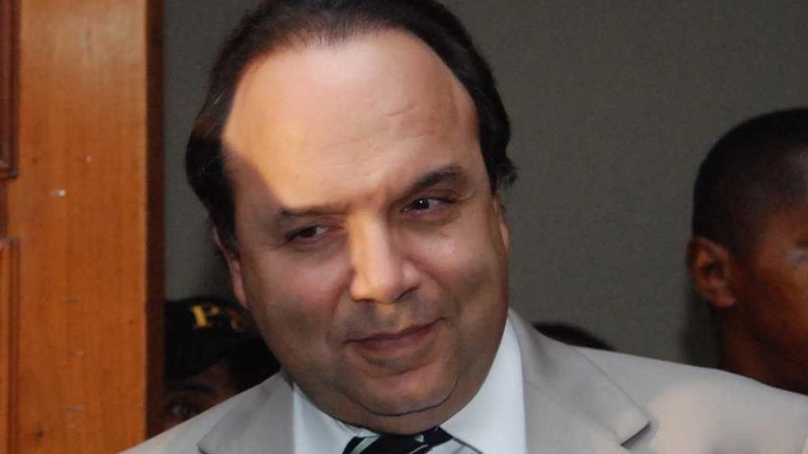 Vinicio Castillo deposita en la JCE medida cautelar para impedir financiamiento USAID