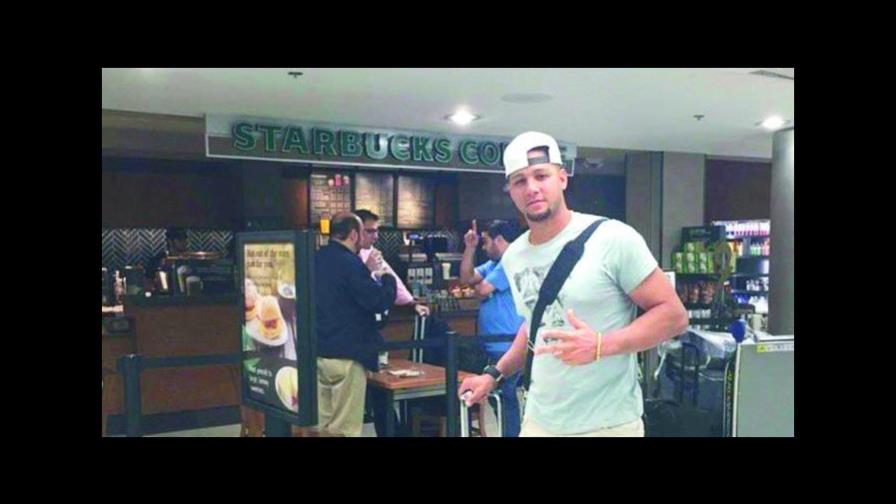 Dirección de Pasaportes sin registro hermanos Gourriel 