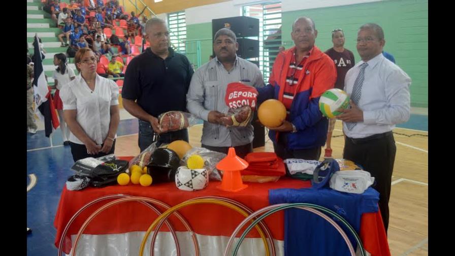 Distrito Escolar 06-06 inicia convivencia con miras a VII Juegos Escolares 2016