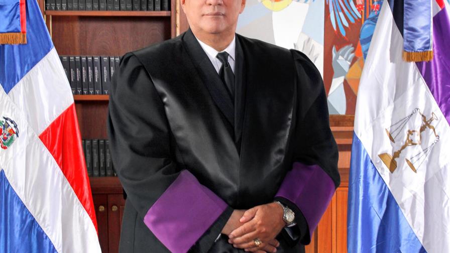 Suprema Corte de Justicia elige a Víctor José Castellanos miembro del Consejo del Poder Judicial