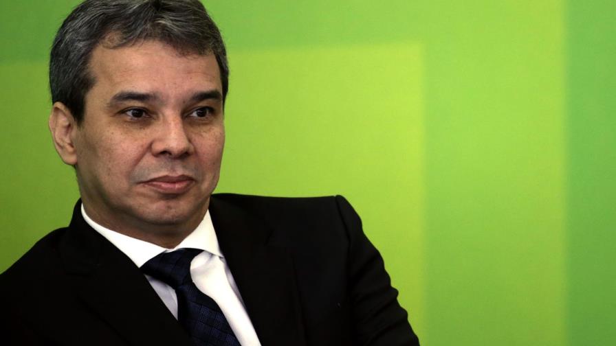Suspenden nuevo ministro de Justicia de Brasil nombrado por Rousseff