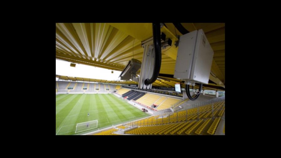 La FIFA aprueba el uso del asistente de vídeo de forma experimental