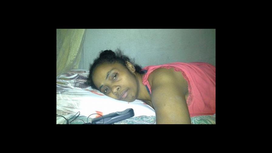 Discapacitada denuncia hospitales de Santiago le niegan atenciones médicas