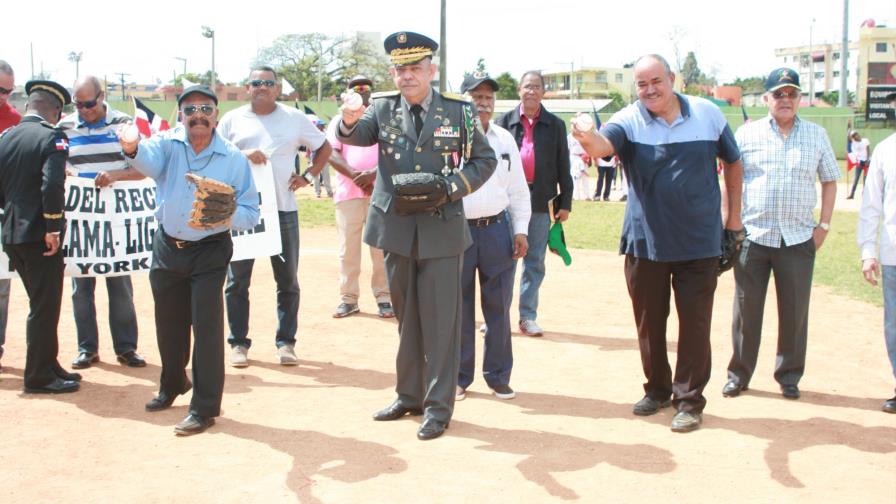 División de honores Viejas Glorias en apertura de sus torneos