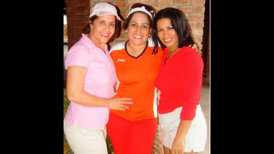 Tres “threesome” llegan empatados con 58 golpes en golf damas en Bonao