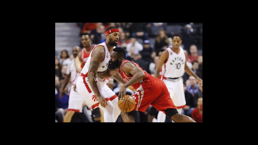 Los Rockets cortan en 12 la racha a Raptors con 40 puntos de Harden 