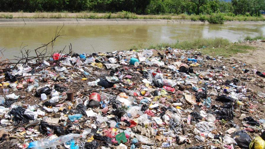 Canal Ulises Francisco Espaillat funciona normal mientras prosigue obra