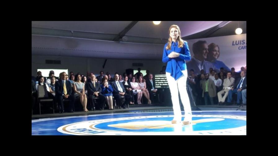 Quién es Carolina Mejía, la compañera de boleta de Luis Abinader