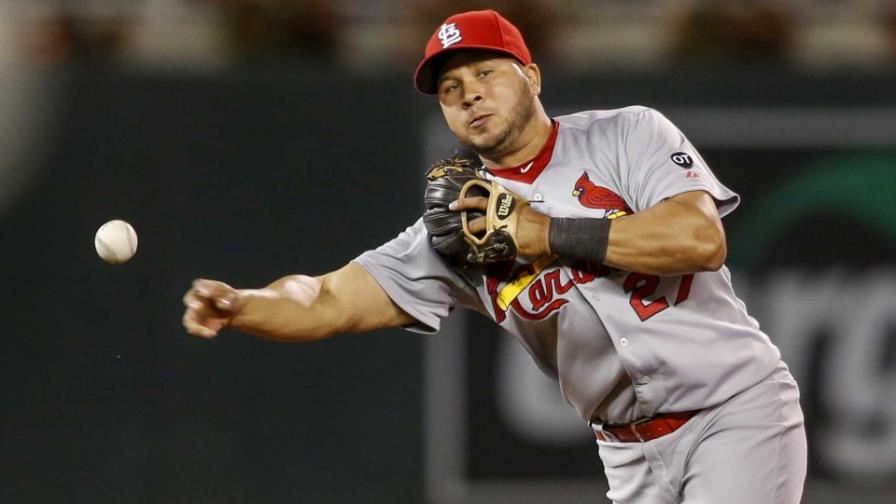 Cardenales confirman que Peralta se perdería dos meses