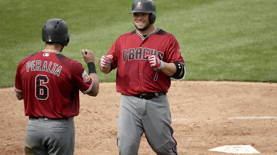 Castillo, cuadrangular y cinco carreras empujadas, Ramírez y Marte jonronean