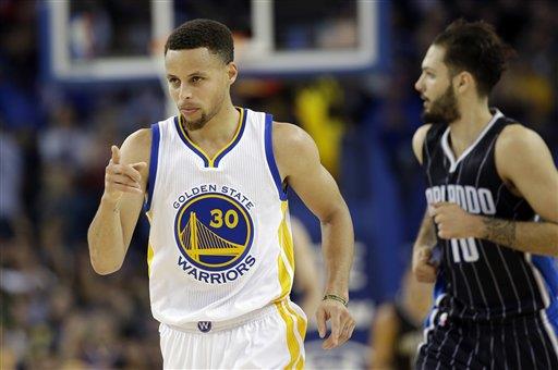  Resumen de la NBA:Curry y Warriors logran nuevas marcas