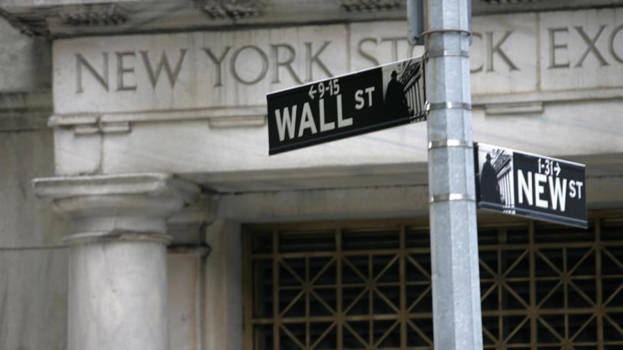 Se reducen las bonificaciones en un 9 por ciento en Wall Street