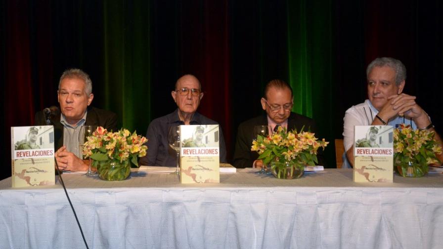 “Revelaciones” de Narciso Isa Conde, en el mercado