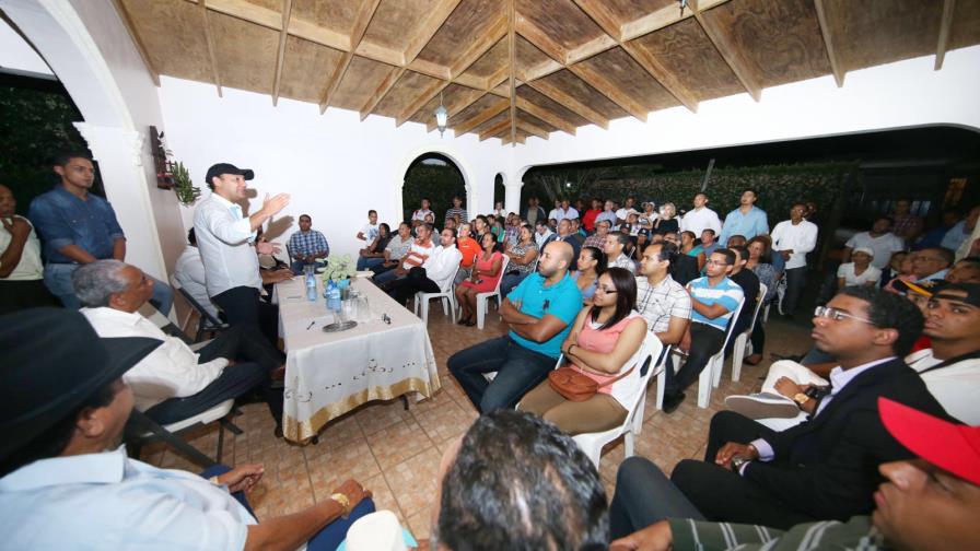 Dirigentes del PRD pasan apoyar candidatura de Abel Martínez en Santiago Dirigentes del PRD pasan apoyar candidatura de Abel Martínez en Santiago