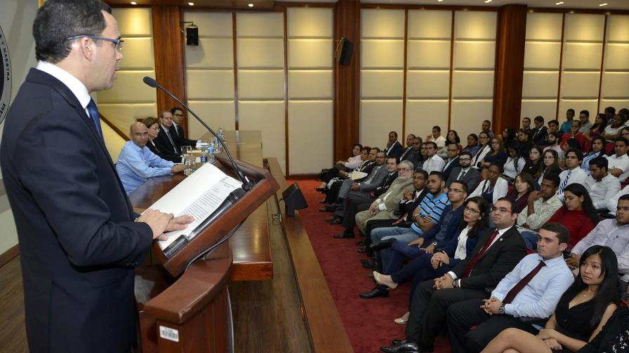 Navarro busca una Cancillería moderna acorde a la Estrategia Nacional de Desarrollo