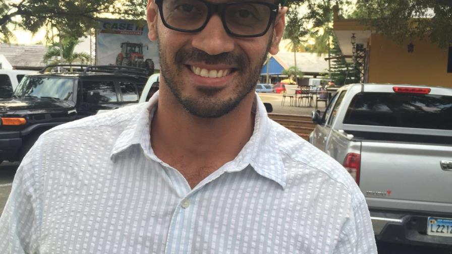 Estrellas contratan nuevo asistente gerente general