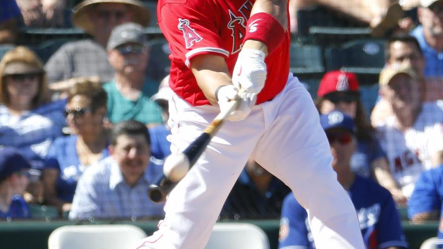 Albert Pujols dispara sus primeros dos indiscutibles en la pretemporada