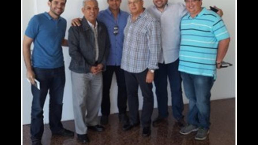 Ejecutivos Toros del Este visitan campos de entrenamientos