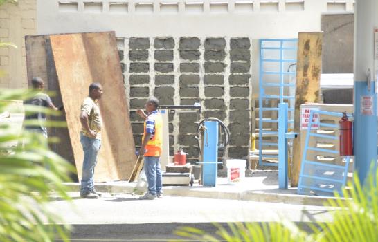 Vecinos de Mariot advierten que no se mudarán del sector por envasadoras  