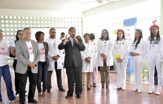 Nefrólogo dice faltan recursos para enfrentar enfermedades renales