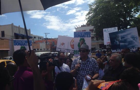 Fernando Villalona apoya jornada en “Día Mundial del Riñón”
