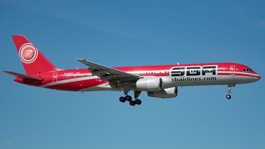 Motor de avión se incendia y provoca aterrizaje de emergencia en el AILA 