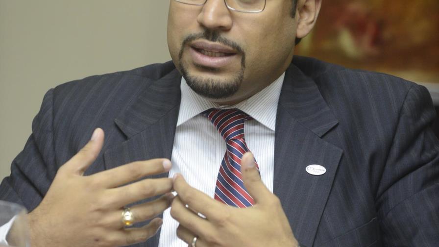 Los proveedores podrán hacer ofertas por internet