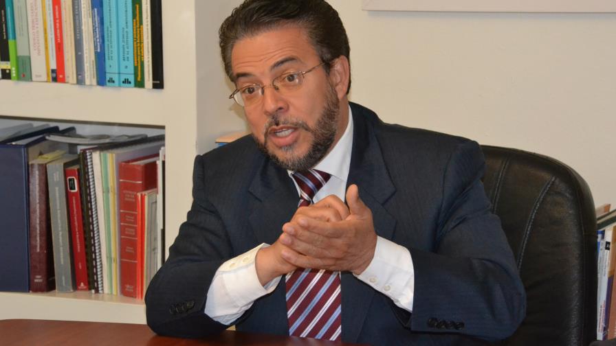 Guillermo Moreno exige partidos tradicionales respetar la cuota femenina