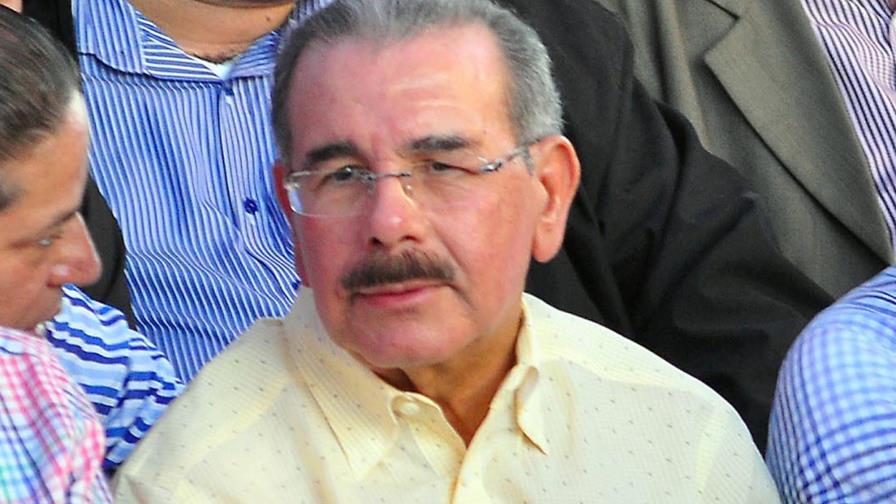 Presidente Medina llama a la paz a raíz de la muerte del maestro Febrillet 