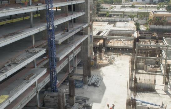 Están muy avanzados los trabajos de construcción en Ciudad Sanitaria Dr. Luis E. Aybar 