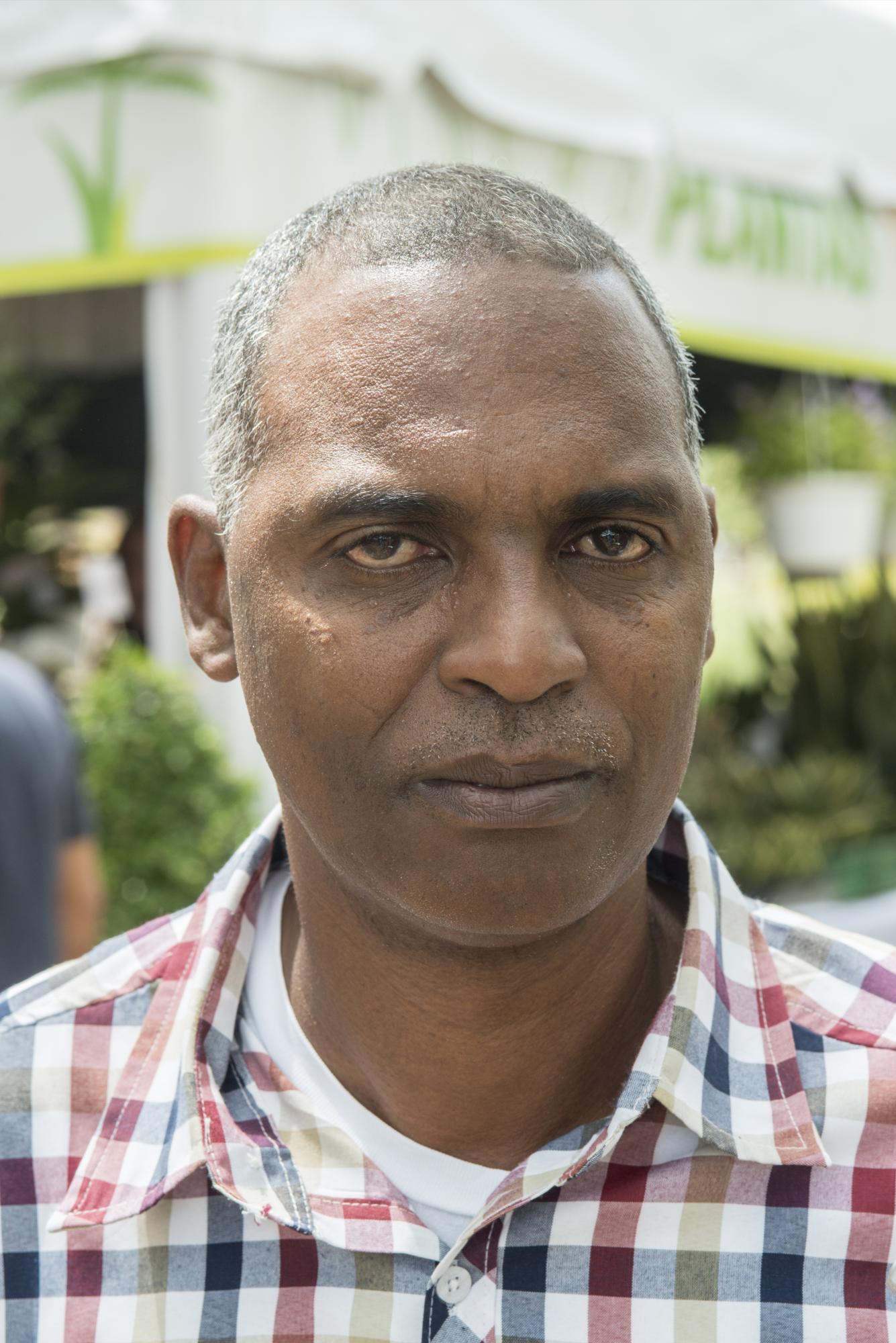 Saulo Richardson encargado del Jardin Botanico para la Celebración de la XLIV Exposición Anual y su XXXIV Concurso de Orquídeas “Fiesta de las Orquídeas”