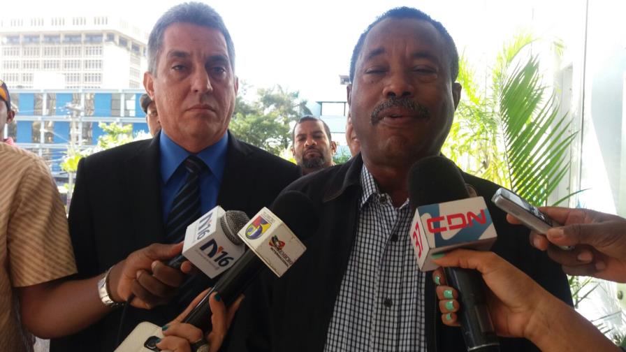 Fiscalía: Blas Peralta utilizó pistola “cargada” por la Policía y trató de cambiar cañón del arma homicida Fiscalía: Blas Peralta utilizó pistola “cargada” por la Policía y trató de cambiar cañón del arma homicida