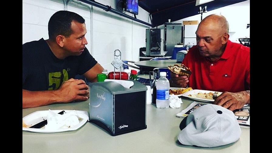 Alex Rodríguez desayuna con Reggie Jackson