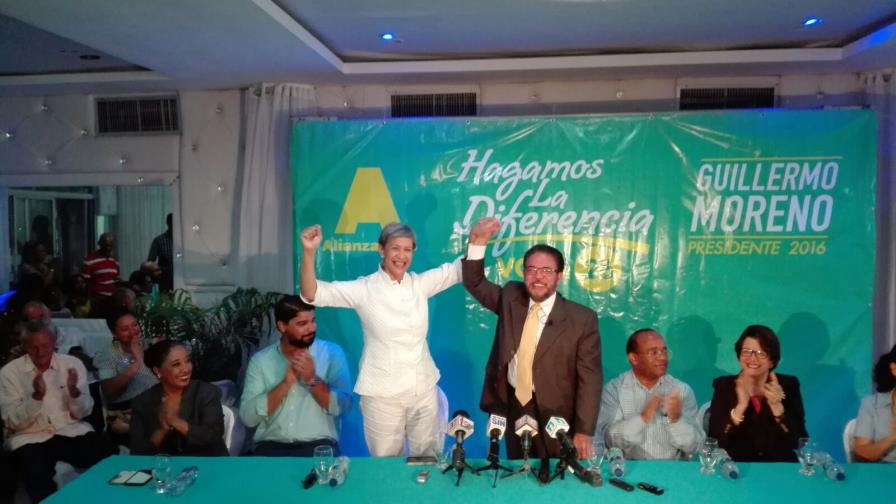 Moreno presenta a socióloga Mary Cantisano como candidata a vicepresidencia 