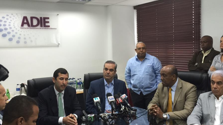 Luis Abinader: “Debe haber claridad para el Pacto Eléctrico”