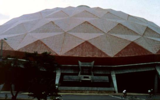 Falta de escenarios, el dolor de cabeza de los empresarios