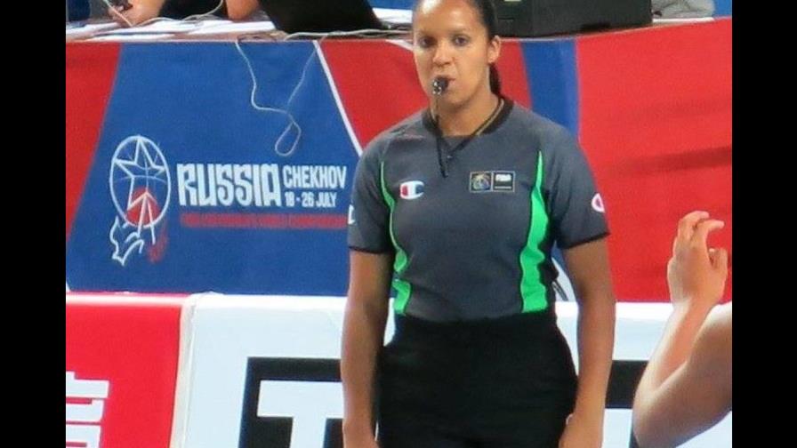 Denny Céspedes y Paola Cuello: dos árbitros que van a Río 2016 por República Dominicana