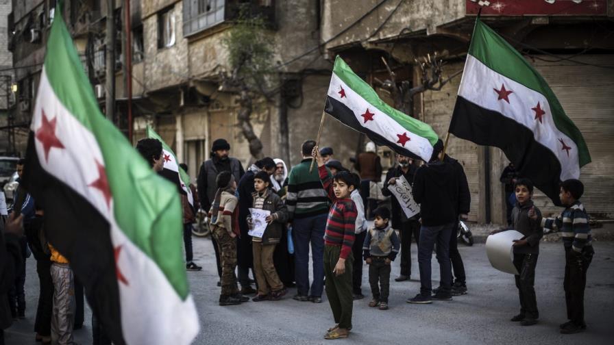 Siria espera retirada de fuerzas rusas en vísperas del aniversario de guerra